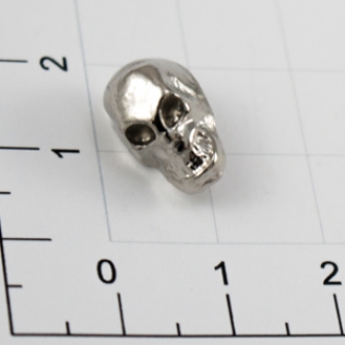 Заклепки череп на шипах 8 мм никель