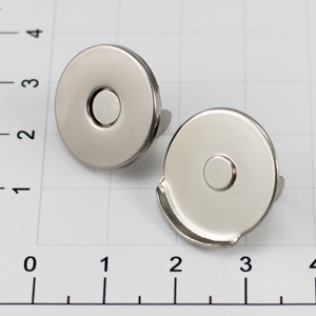 Магнит кнопка 18 мм никель