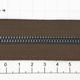 Молния рулонная №5 коричневая темная теплая (009), двойное звено 5 мм оружейный металл